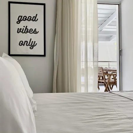 Central, Spacious And Bright 2-bedroom Apartment. Apartment *