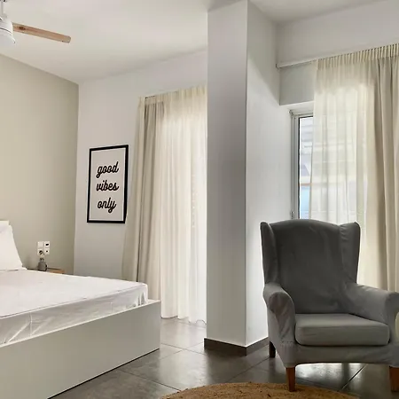 Central, Spacious And Bright 2-bedroom Apartment. Apartment