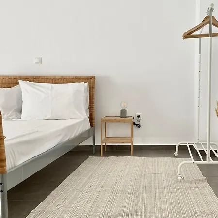 Central, Spacious And Bright 2-bedroom Apartment.